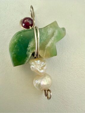 Handcrafted Silver Wire Wrapped Green Bear Pendant Garnet Bead & Pearls